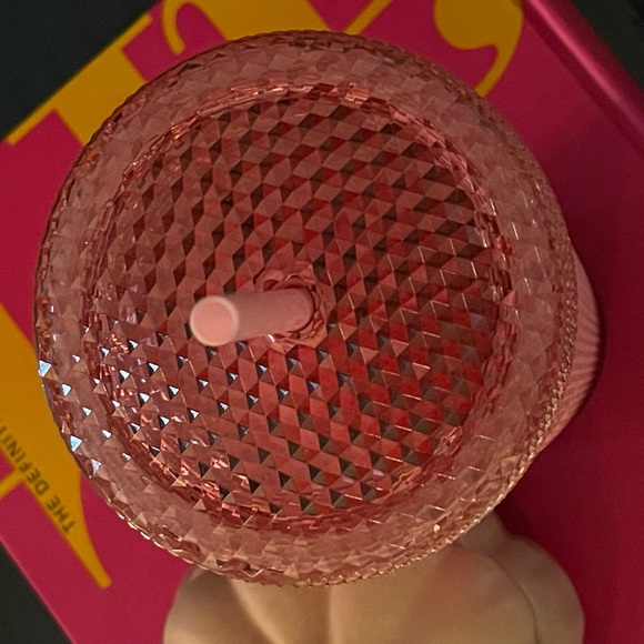 LAST ONE💗NWT✨Starbucks 2022 Holiday Waxberry Blush Gradient Bling Venti Tumbler - Picture 7 of 9